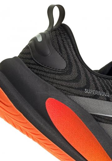 Тренировочные кроссовки