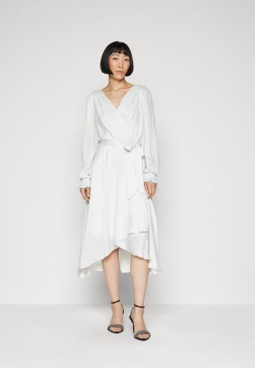 Коктейльное платье