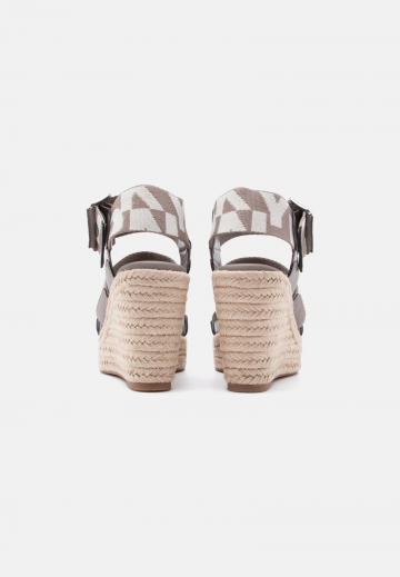 Эспадрильи