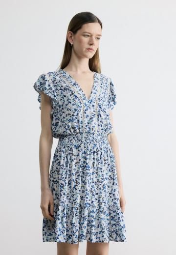 Короткое платье