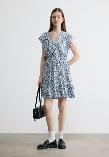 Короткое платье