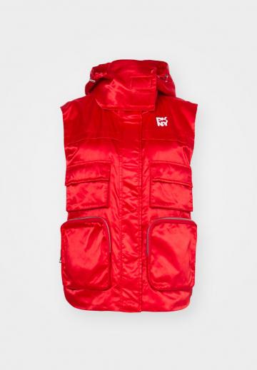 Длинный жилет