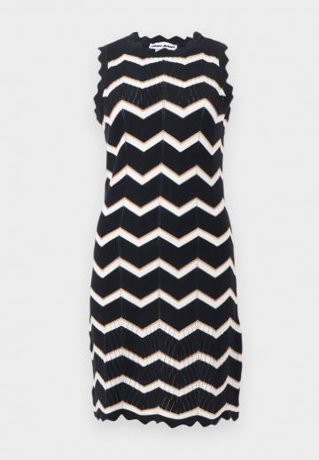 Пляжное платье