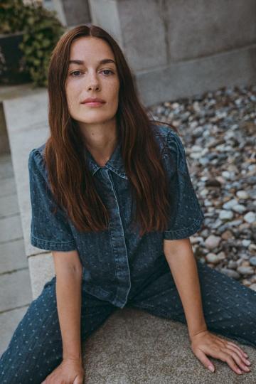 Джинсовая жилетка