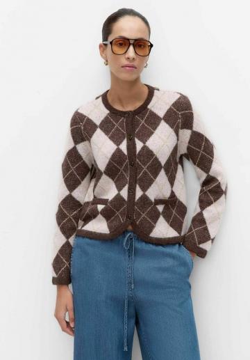 Жаккардовая вязаная кофта