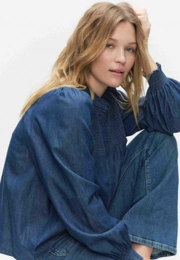 Джинсовая блузка