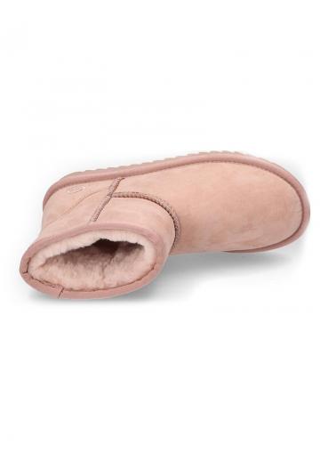 Зимние ботинки