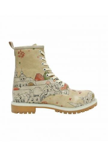 Ботинки на шнуровке