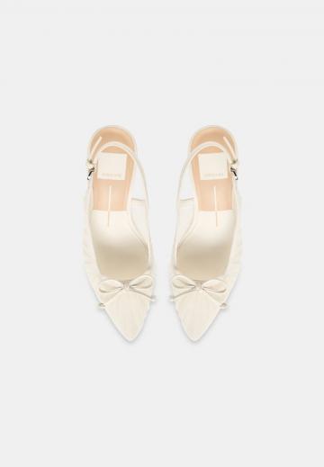 Туфли на высоком каблуке