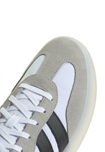 Тренировочные кроссовки