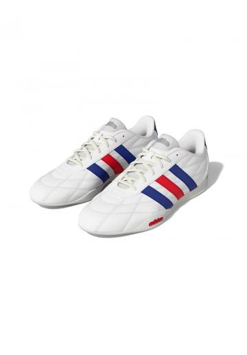 Тренировочные кроссовки