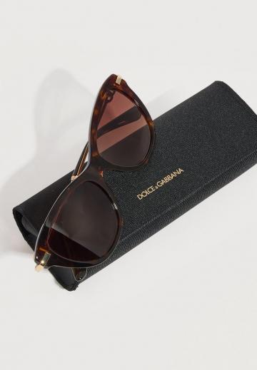 Солнечные очки