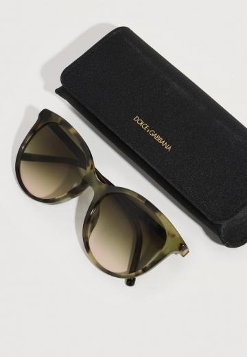 Солнечные очки