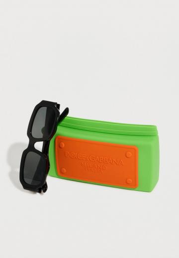 Солнечные очки