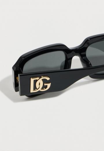 Солнечные очки