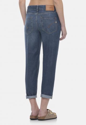 Прямые джинсы