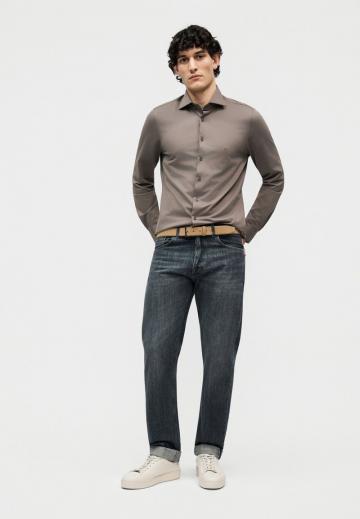 Прямые джинсы