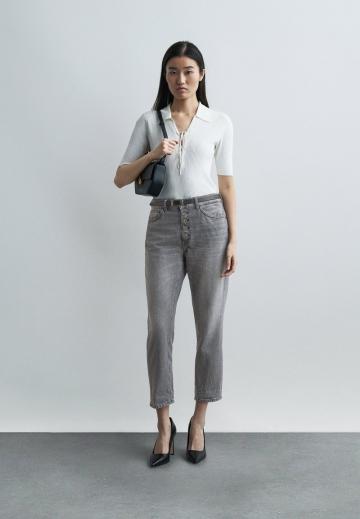 Короткие джинсы