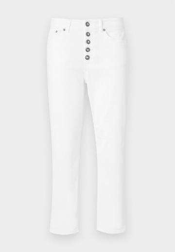 Короткие джинсы