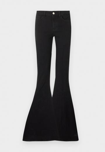 Клешеные брюки