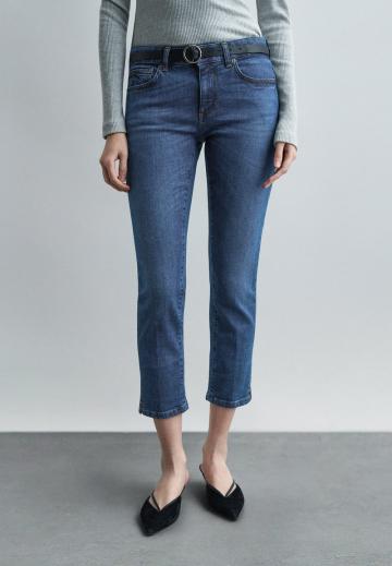 Короткие джинсы