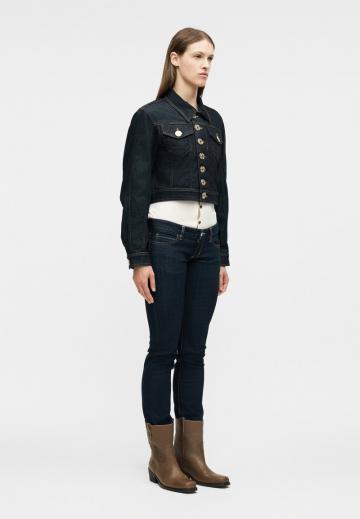 Короткая куртка