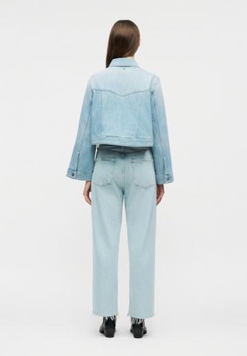 Короткая куртка