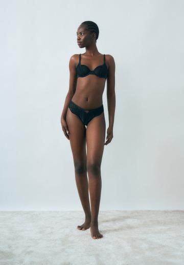 Бюстгальтер на косточках