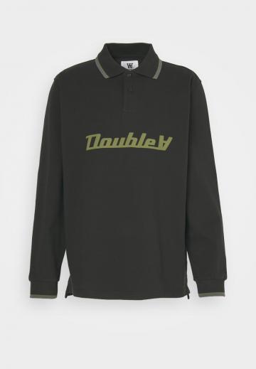 Поло с длинным рукавом