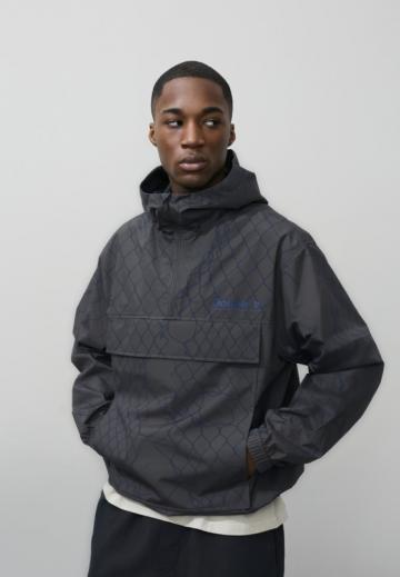 Куртка-дождевик