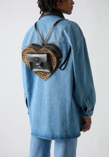 Кожаный рюкзак