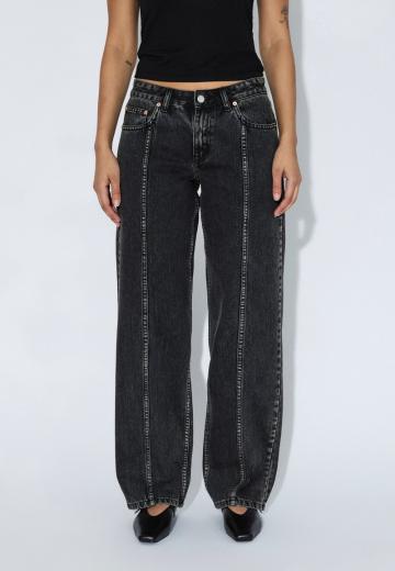 Свободные джинсы
