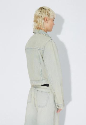 Короткая куртка