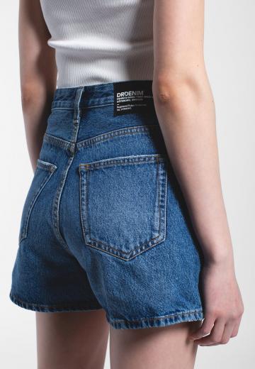 Джинсовые шорты