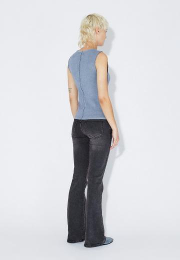 Джинсовая жилетка