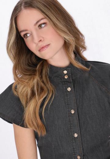 Джинсовая блузка