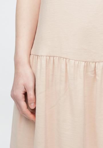 Длинное платье