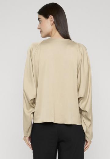Атласная блузка