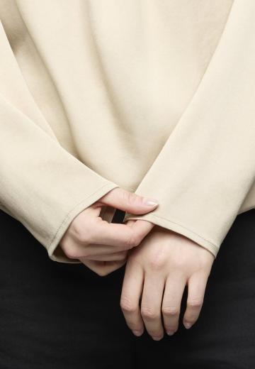 Атласная блузка