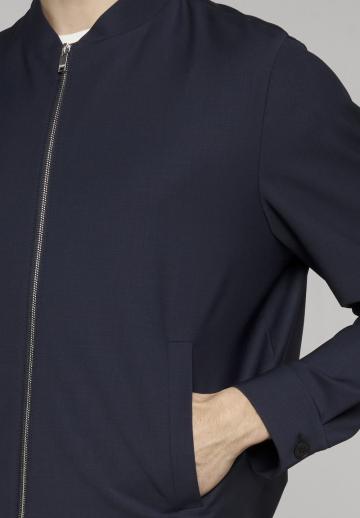 Куртка бомбер