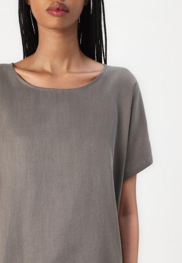 Атласная блузка