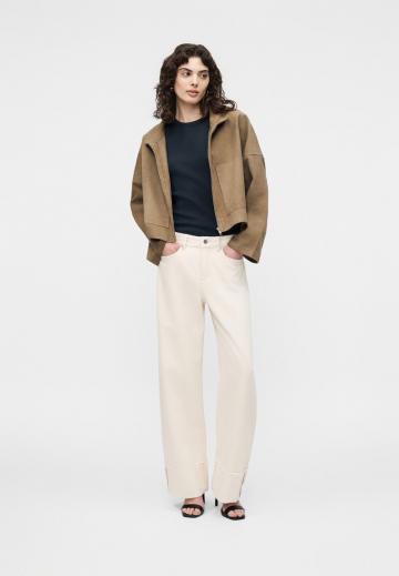 Короткая куртка