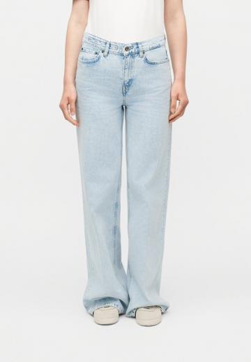 Свободные джинсы