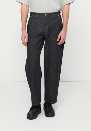 Свободные джинсы