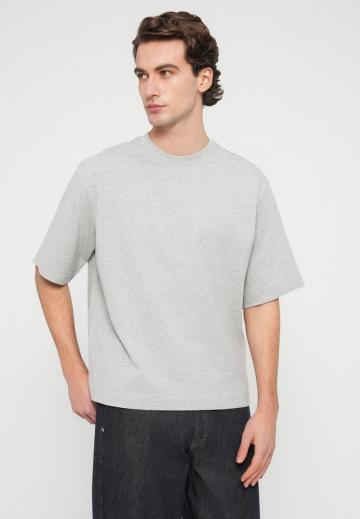 Свободные джинсы