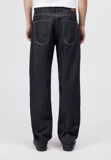 Свободные джинсы