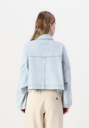 Короткая куртка