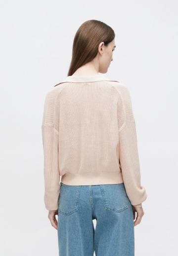 Пуловер с воротником поло