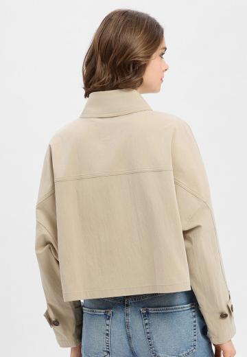 Короткая куртка