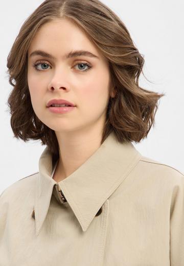 Короткая куртка